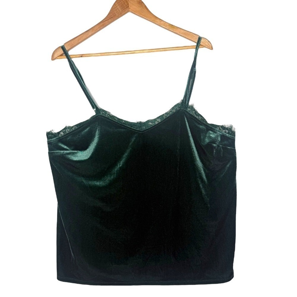 Jr. Women Plus Size Green Velvet Whimsigoth Cami Lace Trim Top Size 21 Fairy